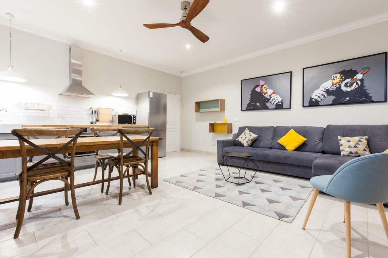 Appartement Vue Mer, Suquet Et Palais Avec Parking Cannes Exterior photo