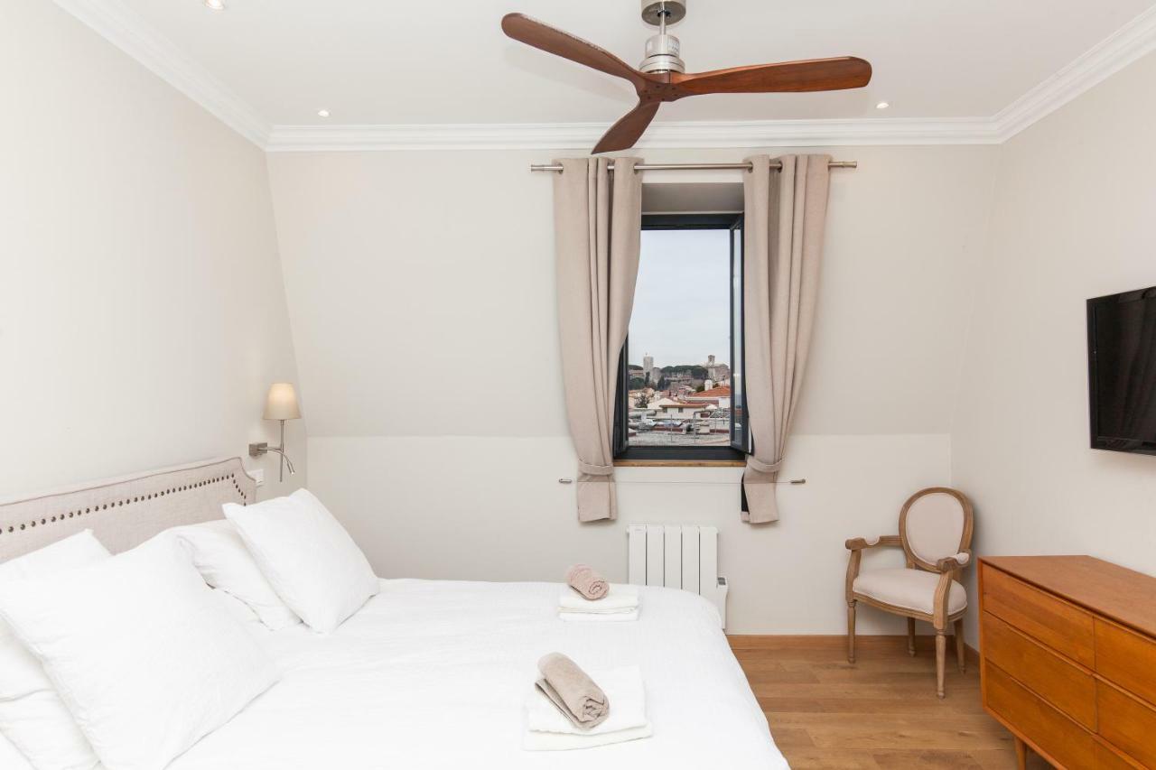 Appartement Vue Mer, Suquet Et Palais Avec Parking Cannes Exterior photo